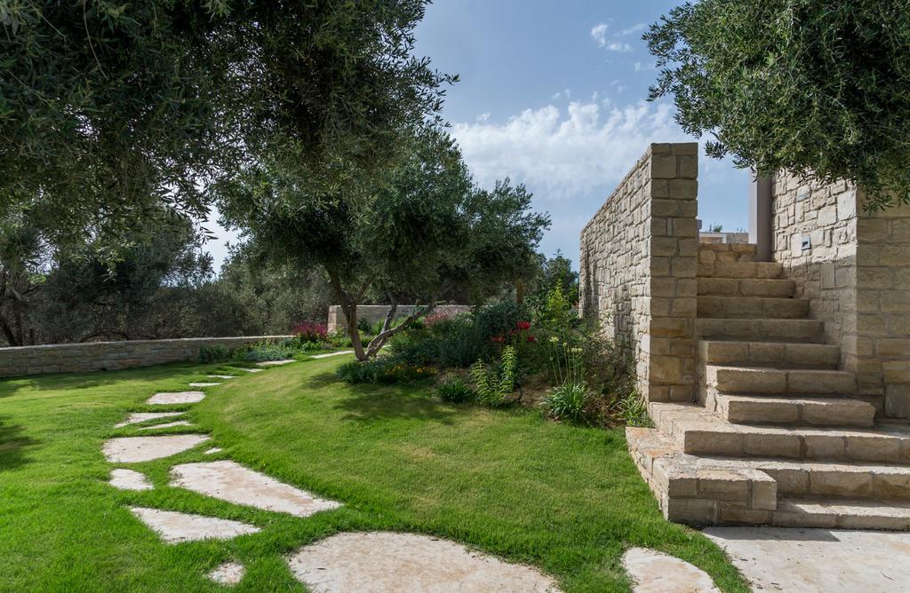 White Grace - A Seductive World Of Luxury Villa Pigí Exteriör bild